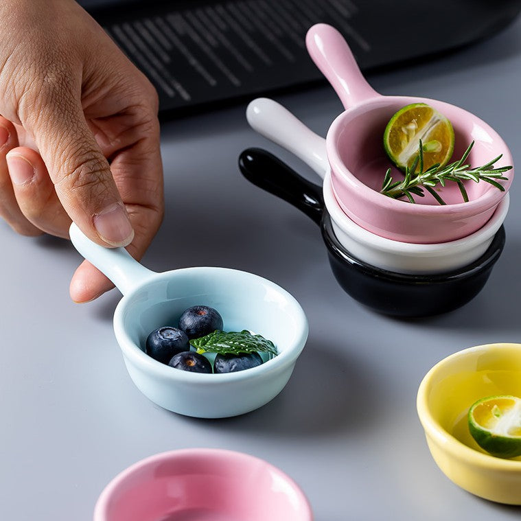 Gloss Finish Ceramic Sauce Plate Mini Dipping Pan Design With Handle Bowl Sauce Seasoning Kitchen Plate