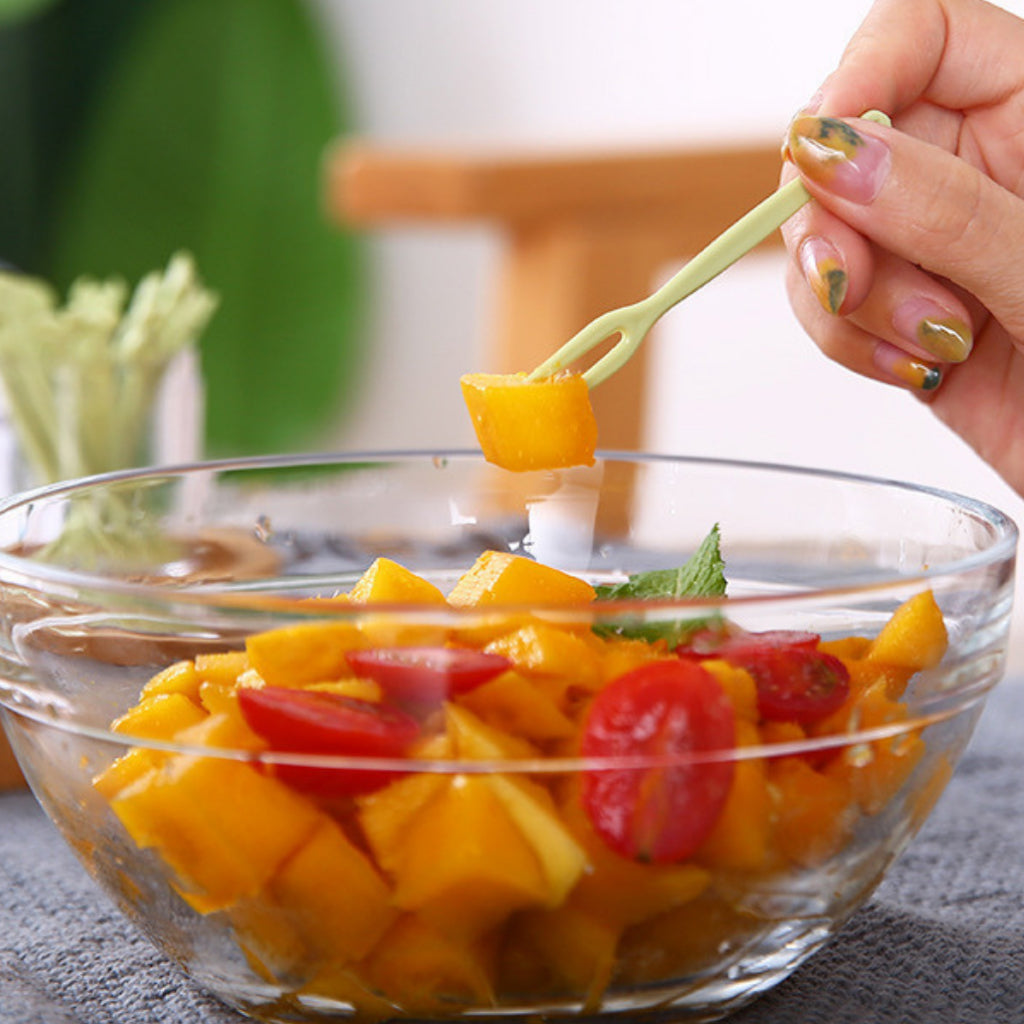 C&C 50pcs Disposable Plastic Fruit Forks Dessert Small Fork Ice Cream Forks Party Garpu Buah Plastik Pakai